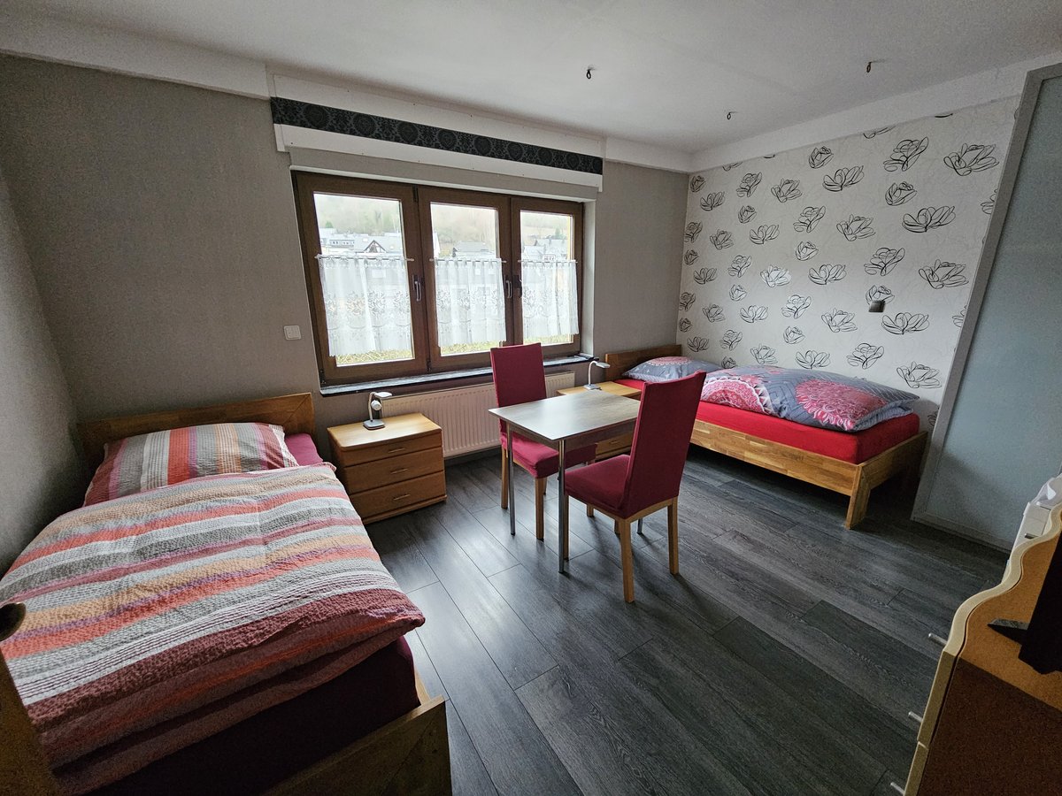 Handwerkerunterkunft Fell Schlafzimmer Einzelbetten